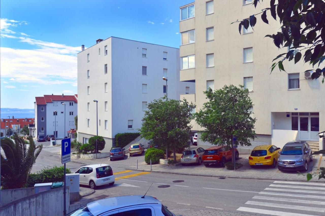 One Bedroom Apartment Terrace Parking Split Eksteriør bilde